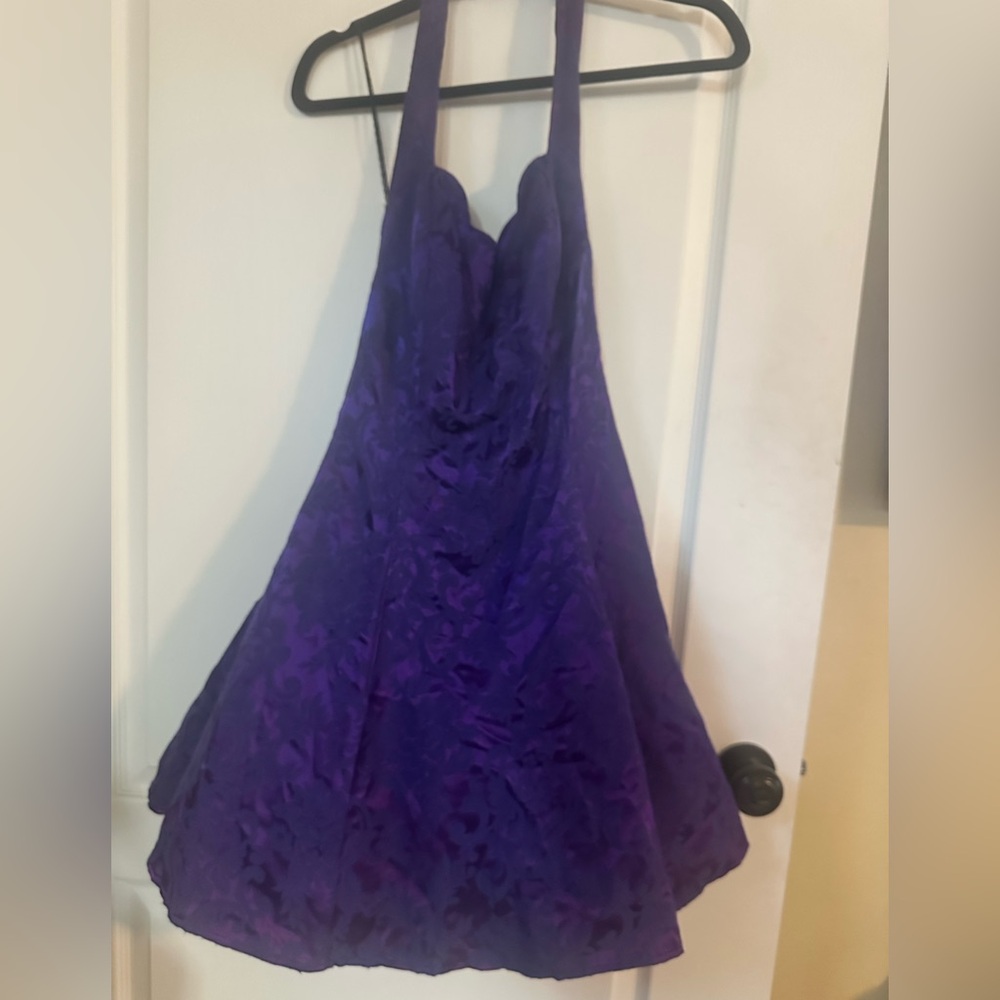 Steppin' Out Strapless Purple Party Prom Dress Size 7